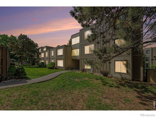 2305-2525 S Dayton Way, Denver, CO, 80231-3918 | Card Image