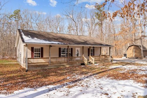 1365 Pilgrim Dr, Grimsley, TN, 38565-6006 | Card Image