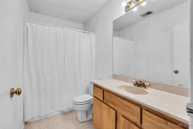 4795 Inwood Rd, House other with 3 bedrooms, 2 bathrooms and null parking in Healdton OK | Image 15