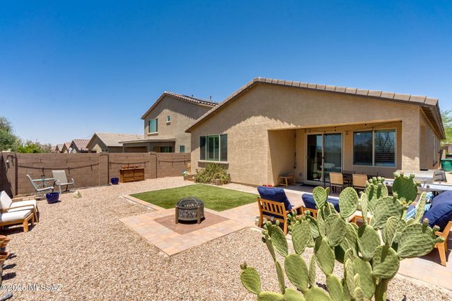 51-web-or-mls-Sunlit Peak Dr-51 | Image 21