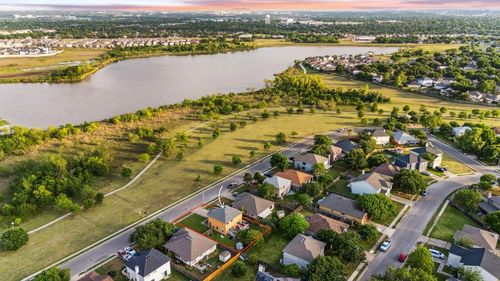 1347 Lakeside Loop, Round Rock, TX, 78665-1431 | Card Image