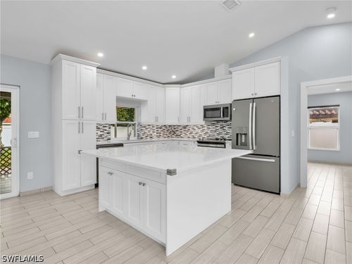 2200 45th Ter Sw, NAPLES, FL, 34116-6359 | Card Image