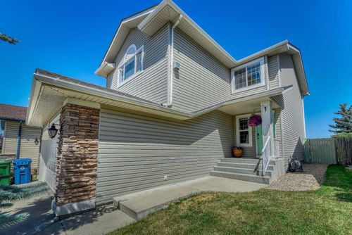 303 Royal Birch View Nw, Calgary, AB, T3G5K2 | Card Image