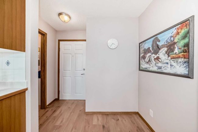 101 - 7 Somervale View Sw, Condo with 2 bedrooms, 1 bathrooms and 1 parking in Calgary AB | Image 9