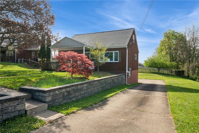 304 E Patty Ln, House other with 3 bedrooms, 2 bathrooms and 1 parking in Monroeville PA | Image 29