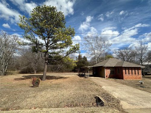 609 S Koonce St, Meeker, OK, 74855-9114 | Card Image