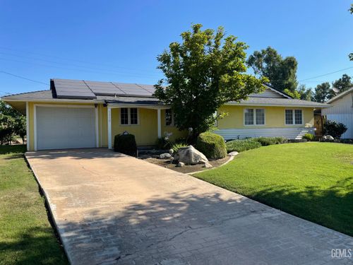 6212 Bel Aire Way, Bakersfield, CA, 93309-2869 | Card Image
