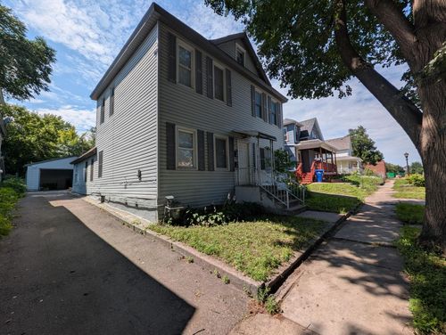 1001 Marion St, Saint Paul, MN, 55117-5157 | Card Image