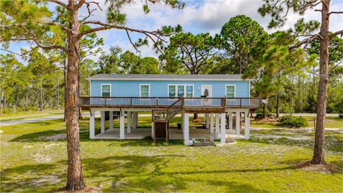 21028 Beach Rd, Perry, FL, 32348-8226 | Card Image