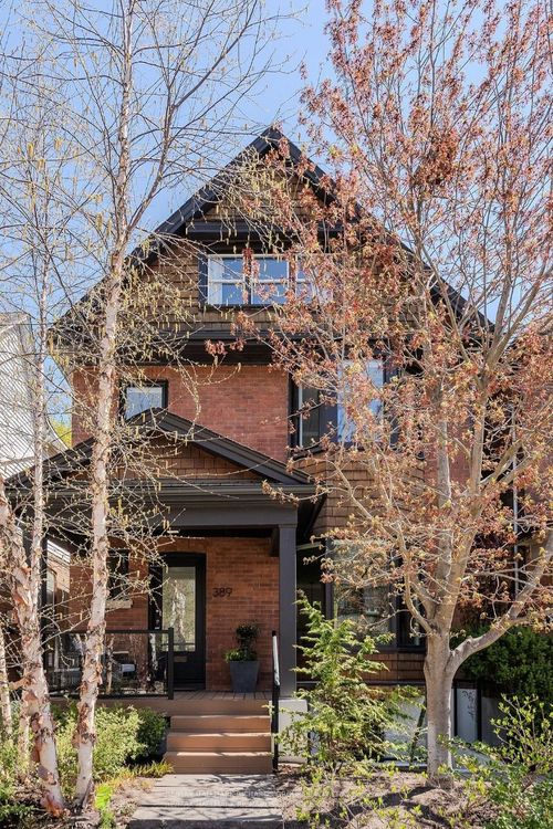 389 Woodbine Ave, Toronto, ON, M4L3P7 | Card Image
