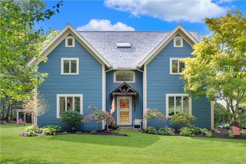 165 Parkview Dr, Clark, PA, 16113 | Card Image