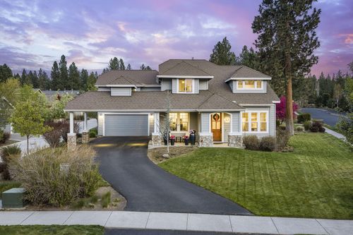 19527 Mirror Lake Pl, Bend, OR, 97702-9180 | Card Image