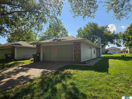 2309 Sw 18th St, Lincoln, NE, 68522-1923 | Card Image