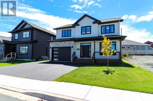 45 Pepperwood Drive, St. John's, NL, A1H0L2 | Card Image