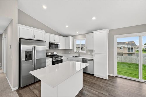 610 Grouse Way, New Richmond, WI, 54017 | Card Image