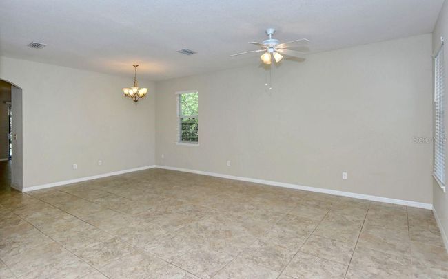 5512 Mang Pl, House other with 3 bedrooms, 2 bathrooms and null parking in SARASOTA FL | Image 4