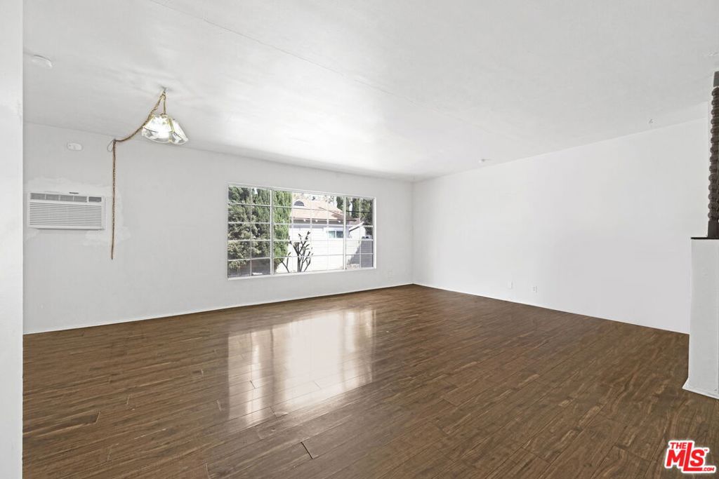 Residential in Pasadena 4