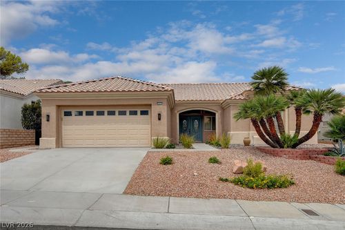2621 Hanging Rock Dr, Las Vegas, NV, 89134-7315 | Card Image