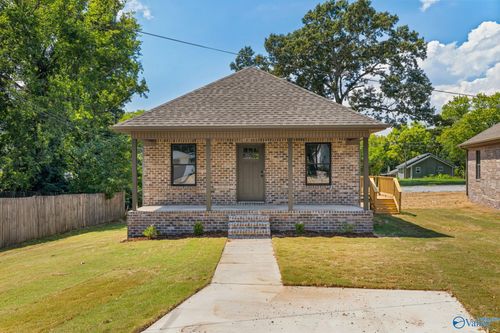 107 N Fulton St, Florence, AL, 35630-3134 | Card Image