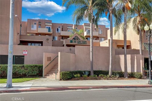 337-450 E 4th St, Santa Ana, CA, 92701-4759 | Card Image