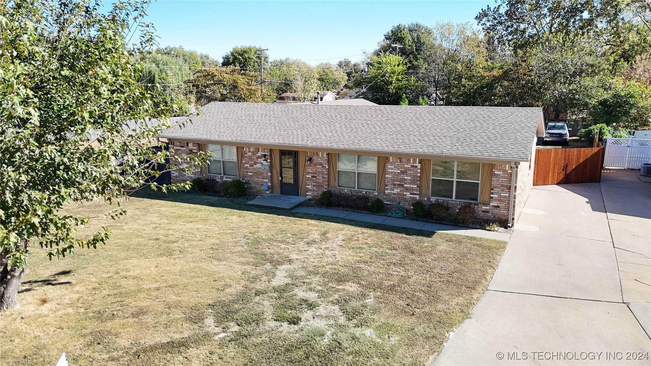 Wortman Ave, Claremore, OK 74017
