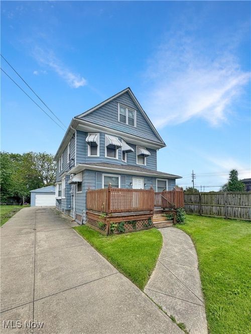 4017 E 54 Street, Newburgh Heights, OH, 44105 | Card Image