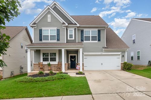 837 Braddock Way, Fort Mill, SC, 29715-1202 | Card Image