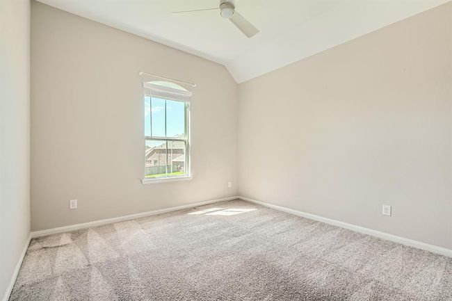 Bedroom | Image 19
