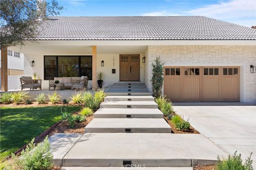 10101 Birchwood Dr, Huntington Beach, CA, 92646-5432 | Card Image