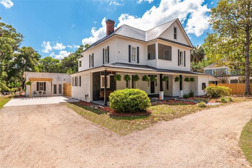 19451 Se 2nd St, WILLISTON, FL, 32696-7260 | Card Image