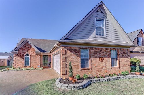 9904 Averbury Cv, Cordova, TN, 38016-0659 | Card Image