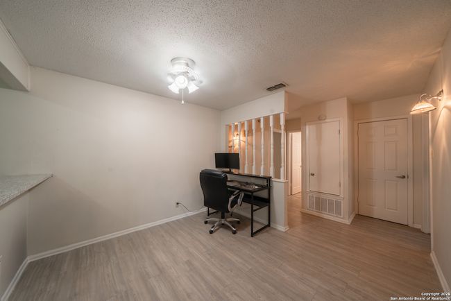 5627 Walzem Rd, Home with 3 bedrooms, 2 bathrooms and null parking in Windcrest TX | Image 5