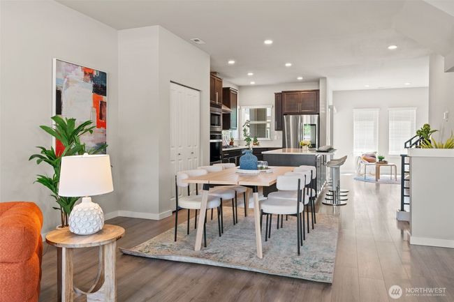 EH49 - 207 207 Th St Se, House other with 3 bedrooms, 3 bathrooms and 2 parking in Bothell WA | Image 13