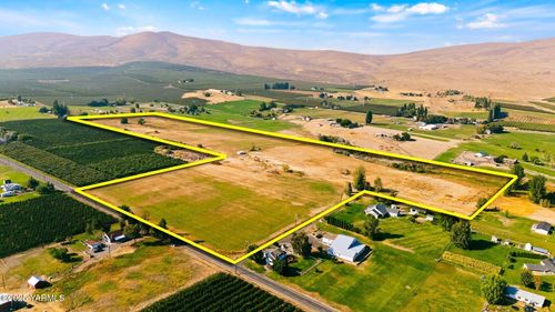 NKA Tieton Dr, YAKIMA, WA, 98908 | Card Image