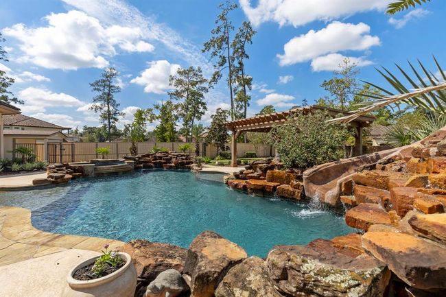 13 Pleasant Shadows Dr, House other with 6 bedrooms, 7 bathrooms and 4 parking in Spring TX | Image 36