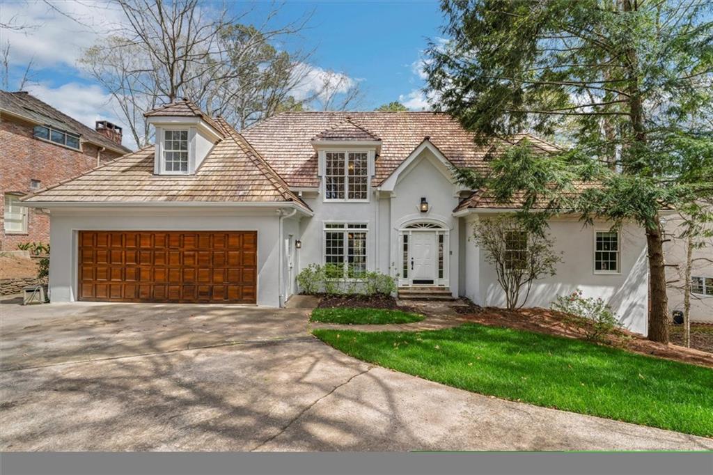 Steeple Chase Dr, Roswell, GA 30076