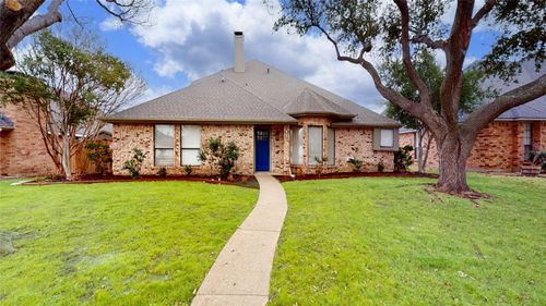 1010 Fairhaven Dr, Garland, TX, 75040-3268 | Card Image