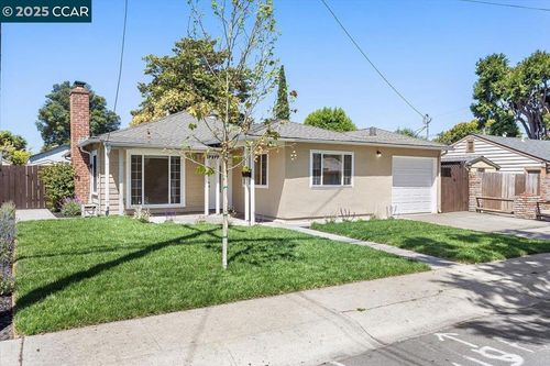 17277 Via Alamitos, San Lorenzo, CA, 94580-2853 | Card Image