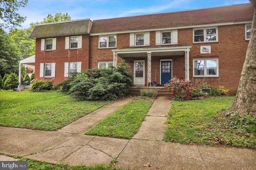 244 Sycamore Rd, READING, PA, 19611-1536 | Card Image