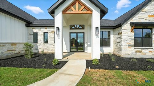 306 Toucan Dr, Spring Branch, TX, 78070-5468 | Card Image
