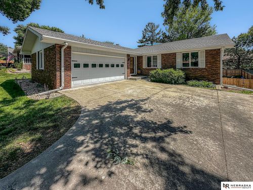 7533 Sherman St, Lincoln, NE, 68506-4656 | Card Image
