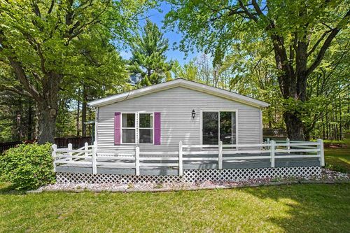 15 Backache Bnd, Elwell, MI, 48832-9700 | Card Image