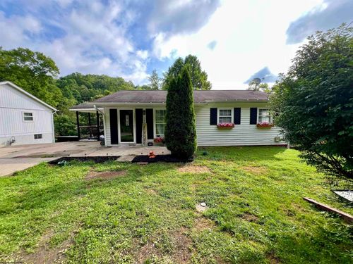 549 Cody Ln, Weston, WV, 26452-1822 | Card Image
