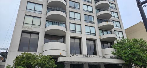 apt-9j-2020 N Lincoln Park W, Chicago, IL, 60614-4726 | Card Image