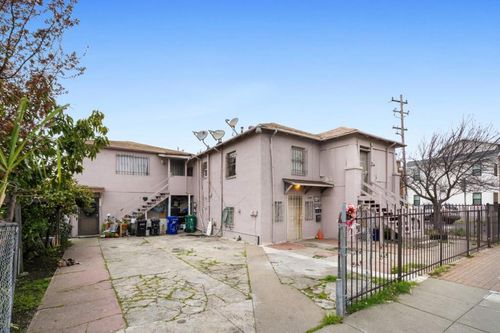 1225 Fred Jackson Way, Richmond, CA, 94801-1902 | Card Image