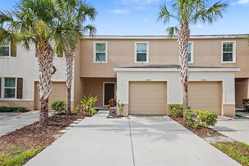 9974 Hound Chase Dr, Gibsonton, FL, 33534-5422 | Card Image