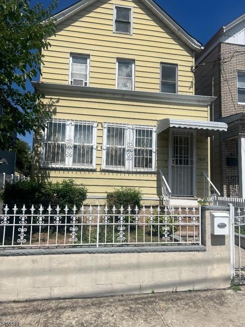 1-1013 Laura St, Elizabeth, NJ, 07201-1505 | Card Image