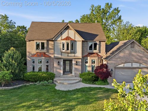 1232 Bradbury Dr, Troy, MI, 48098-6311 | Card Image