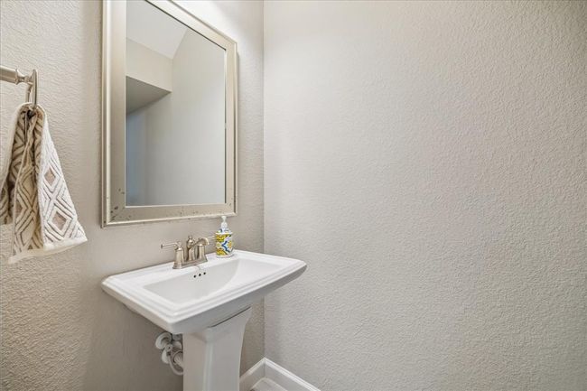 18311 Windspring Falls Ln, House other with 4 bedrooms, 5 bathrooms and 3 parking in Cypress TX | Image 25