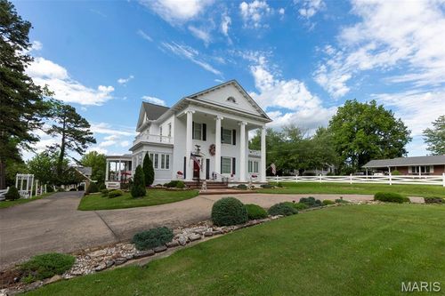 1022 Woodland Dr, Jackson, MO, 63755-1572 | Card Image